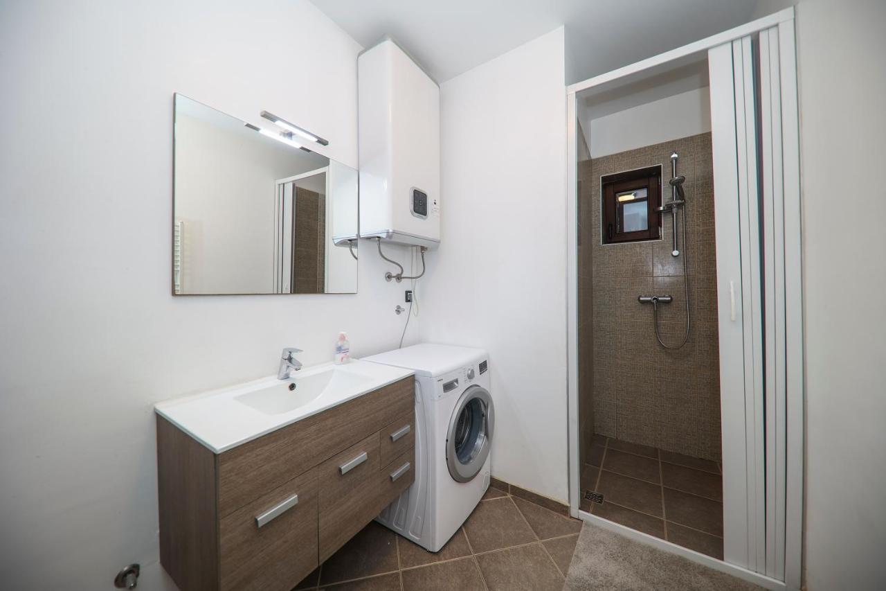 Apartment Janino Murter